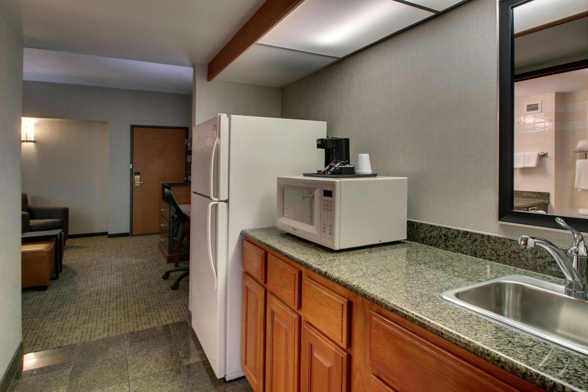 Drury Inn & Suites San Antonio Northwest Medical Center Exterior photo